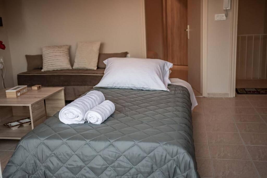 El Sueno De Zante City Center Apartments Eksteriør bilde
