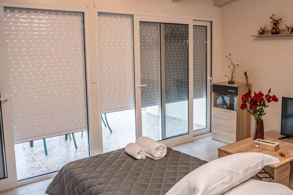 El Sueno De Zante City Center Apartments Eksteriør bilde